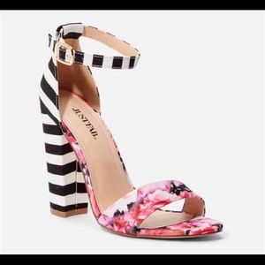 JustFab Lena heeled sandals size 8.5